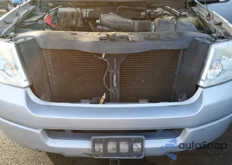 2004 Ford F150 z USA, uszkodzony, nr VIN 1FTRX12W84NB84218